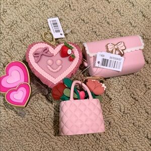 Bath & Body Works Hand Sanitizer Holder Bundle 💕